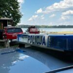 Tragedia na jeziorze Kalwa. 50-letni wędkarz wypadł z łodzi w środku nocy